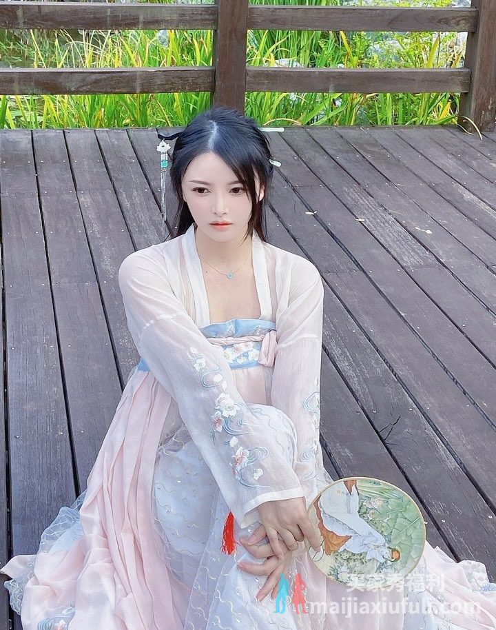 斗鱼 月薇薇吖 热舞视频合集
