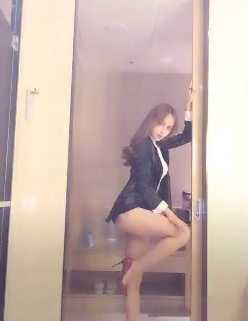 花椒直播 姚小妖 精选热舞合集下载【29V/931MB】