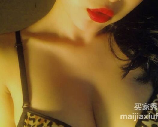 斗鱼 艾玛寒亚 私人定制 VIP 高清写真私拍照下载【60P/373MB】