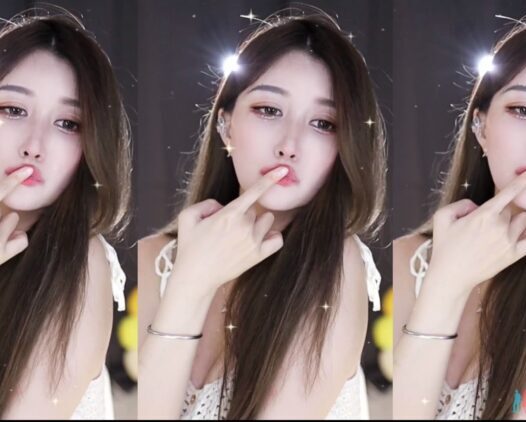 虎牙直播 奇领林安娜 2022年2月直播热舞视频合集下载【54V/10.6G】