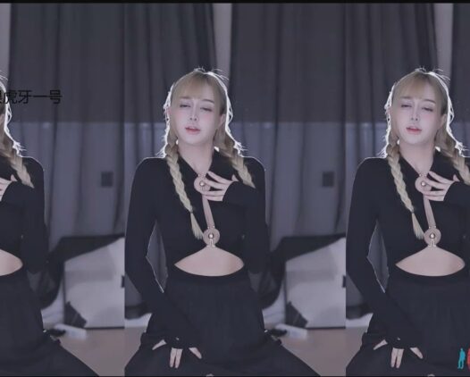 虎牙直播 Ky帝（朴惠恩）2022年2月直播热舞视频合集下载【35V/3.7G】