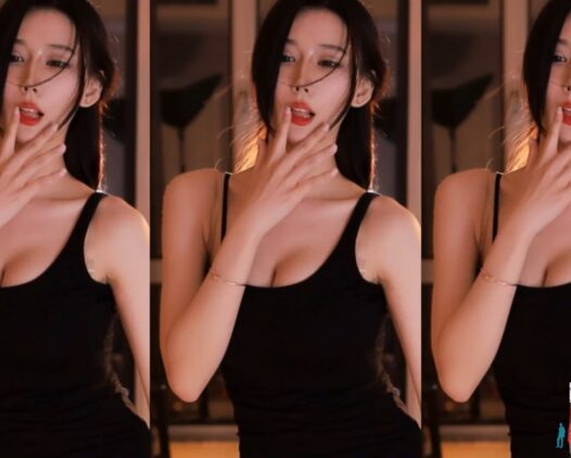 斗鱼 烦烦by 2022年3月直播热舞视频合集下载【60V/13.6G】