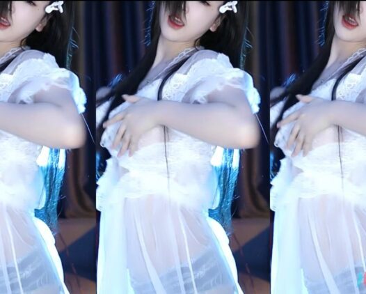 斗鱼 月薇薇吖 2022年4月直播热舞视频合集下载【35V/4.3G】