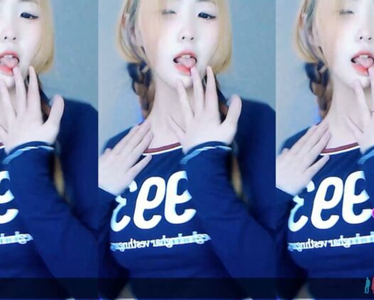 CC直播 5531-安安 2022年4月直播热舞视频合集下载【35V/8.1G】