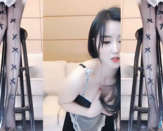 虎牙直播 望君安好o（织梦-雅熙）定制热舞视频合集下载【18V/356MB】