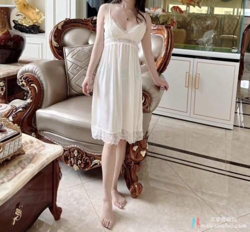 衣服超级漂亮~性感睡衣女款夏季冰丝蕾丝吊带睡裙带胸垫家居服睡袍套装