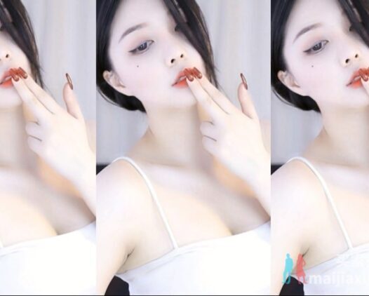 CC直播 林加加i 2022年8月直播热舞视频合集下载【69V/19.9G】