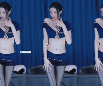CC直播 139-白妖妖 情趣内衣+空姐制服定制福利热舞视频合集下载【2V/1.3G】