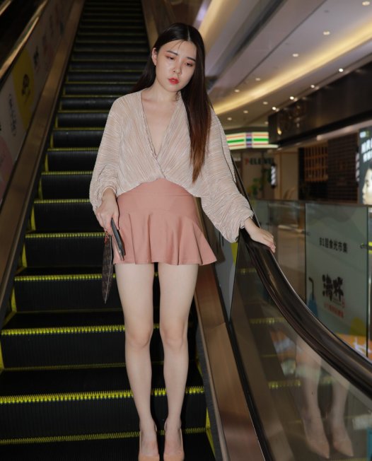 小姐姐们街拍系列写真合集下载（32）【7套/1.5G】