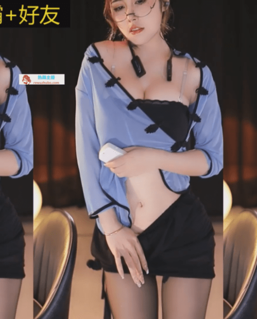 CC直播 丸子超凶的 会员群定制热舞福利视频合集下载（8）【3V/935MB】