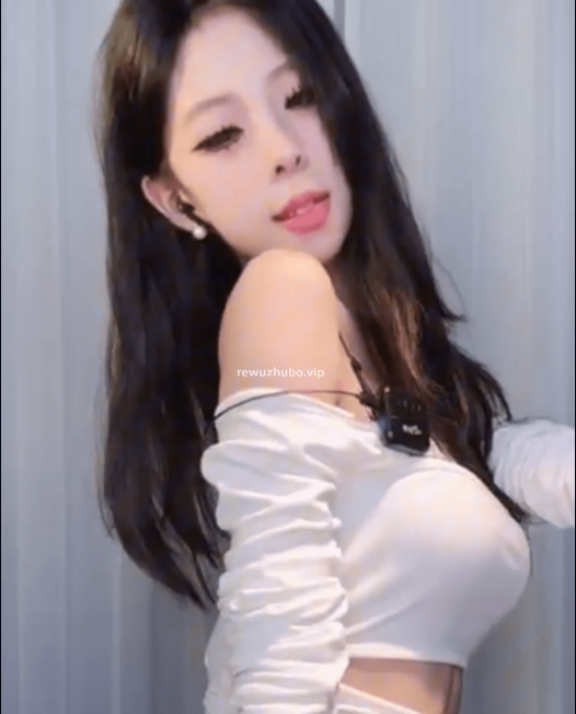 BIGO LIVE 奶昔 直播热舞视频合集下载（2）【33V/7.5G】