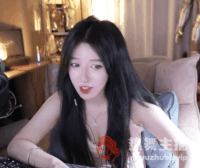 是不是要逼我走？呆妹儿开播就被超管封禁，要推荐周淑怡去抖音