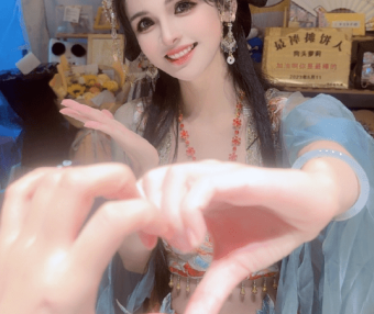不会再走擦边路线了，狗头萝莉“一雪前耻”，开出8000高薪招人