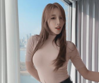 抖音 姜妍妍（奶优米呀）2024年12月热舞视频合集下载【94V/22.5G】