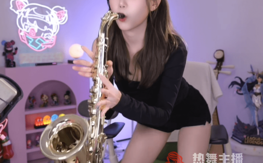 周淑怡首秀尴尬整活儿，没活硬整太无聊，次日人气直接“腰斩”