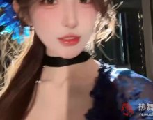 抖音直播间的模特小姐姐真不错 黑丝短裙搭配事业线 大开门
