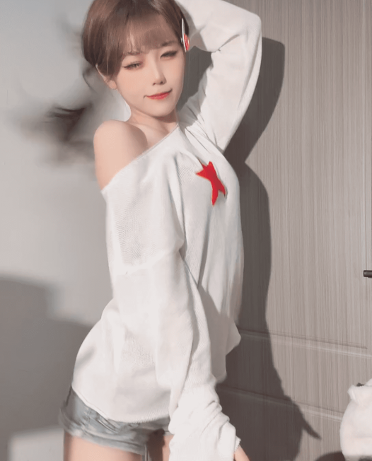 萱萱仙女 抖音+快手 2025年2月直播热舞视频合集下载【24V/860MB】