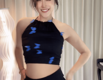 抖音 铁锤妹妹 2025年4月直播热舞视频合集下载【24V/2.6G】