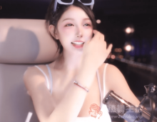 都是馋我的身子，Minana呀（米娜）坦言这辈子不结婚，赚够500万就退休！