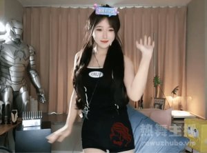 被黑粉造黄谣，首秀高光后迅速跌落，呆妹儿小霸王谈与刘杀鸡仅合作关系