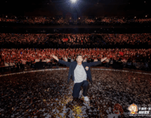 6000人现场！旭旭宝宝十周年见面会，主播圈“顶流”实至名归