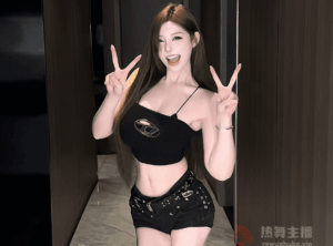 穿过的袜子买去干嘛？米娜搬家售卖私人物品，粉丝却求购“玩具”
