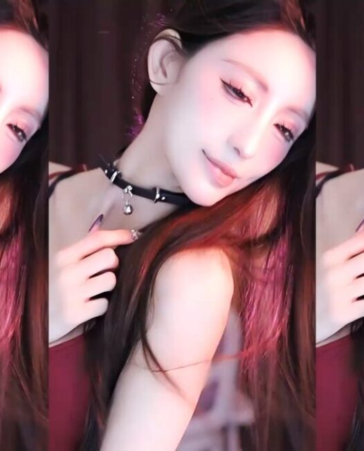 虎牙直播 苏樱 2025年6月直播热舞福利视频合集下载【56V/9.7G】