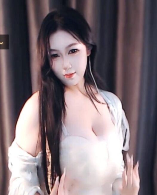 漂漂主播 夏夏 美女主播精选直播热舞视频合集下载（2）【23V/5.3G】