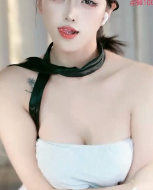 畅聊主播 奶龙教主 美女主播精选热舞视频合集下载（5）【19V/3.4G】