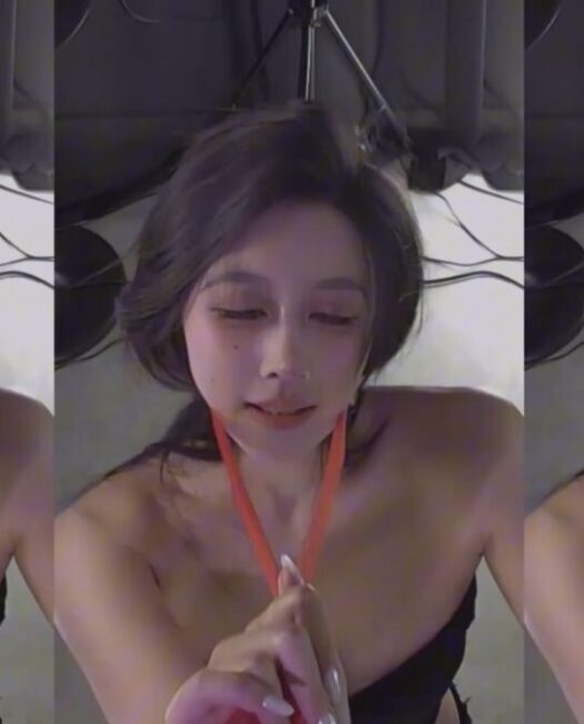 漂漂主播 KK 美女主播精选直播热舞视频合集下载（3）【9V/1.8G】