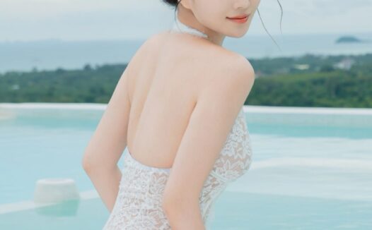 国模“年年”留学匈牙利，女神将要退圈吗？