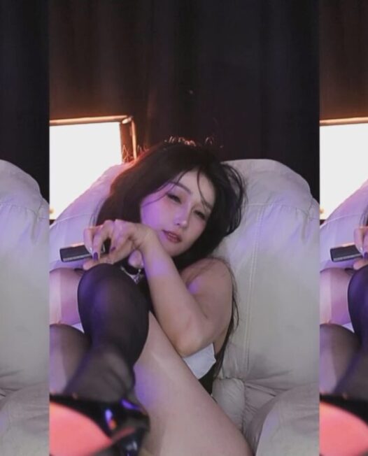 斗鱼 仙唄丶美女主播精选直播热舞视频合集下载（5）【23V/4.2G】